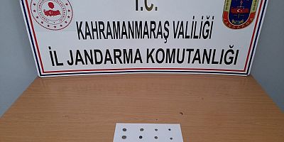 KAHRAMANMARAŞ'TA MÜŞTERİ ARARKEN JANDARMAYA YAKALANDI