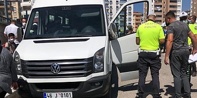 KAHRAMANMARAŞ’TA OKUL BİNALARI GÜVENLİK ÇEMBERİNE ALINDI