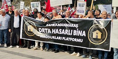 -KAHRAMANMARAŞ'TA ORTA HASARLI BİNA SAKİNLERİNDEN TEPKİ 