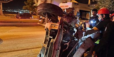 KAHRAMANMARAŞ’TA OTOMOBİL DEVRİLDİ: 1 YARALI