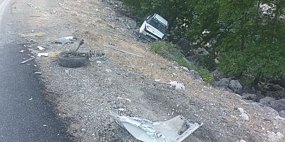 KAHRAMANMARAŞ’TA OTOMOBİL ŞARAMPOLE UÇTU: 2 YARALI