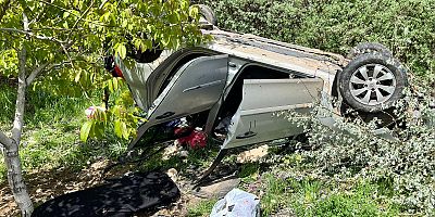 KAHRAMANMARAŞ’TA OTOMOBİL TAKLA ATTI: 1 AĞIR 4 YARALI