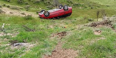 KAHRAMANMARAŞ'TA  OTOMOBİL TAKLA ATTI: 2 YARALI