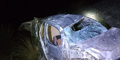 KAHRAMANMARAŞ’TA OTOMOBİL UÇURUMA YUVARLANDI: 1 ÖLÜ 2’Sİ AĞIR 3 YARALI