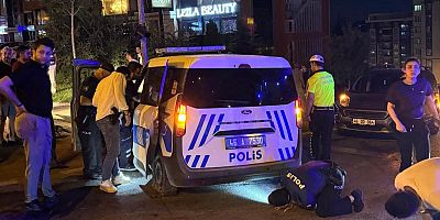 KAHRAMANMARAŞ'TA POLİS ARACI İLE OTOMOBİL ÇARPIŞTI 