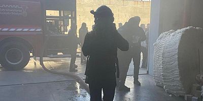 KAHRAMANMARAŞ’TA TEKSTİL FABRİKASINDA YANGIN 