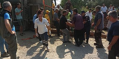 KAHRAMANMARAŞ’TA TOMRUK YÜKLÜ KAMYON DEVRİLDİ: 1 ÖLÜ 2 YARALI