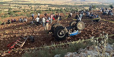 KAHRAMANMARAŞ’TA TRAKTÖR DEVRİLDİ: 1 KİŞİ HAYATINI KAYBETTİ