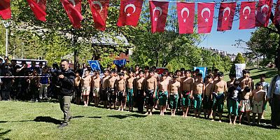 KAHRAMANMARAŞ’TA TÜRK ŞÖLENİ DÜZENLENDİ