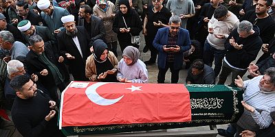 KAHRAMANMARAŞ TEK YÜREK OLDU ACI KAYIPLAR DUALARLA UĞURLANDI