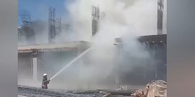 KAHRAMANMARAŞ TOKİ İNŞAATINDA YANGIN