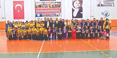 KAHRAMANMARAŞ YARI FİNALDE 