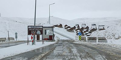 KAHRAMANMARAŞ YEDİKUYULAR’A MEVSİMİN İLK KARI DÜŞTÜ