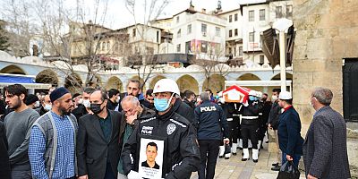 KAHRAMANMARAŞLI POLİS MEMURU SON YOLCULUĞUNA UĞURLANDI