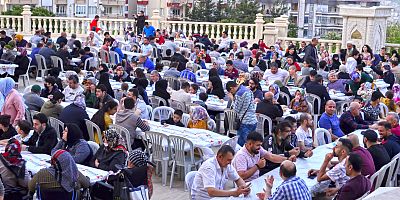 KAHRAMANMARAŞLILAR BÜYÜKŞEHİR’İN RAMAZAN SOFRASINDA BİR ARAYA GELECEK