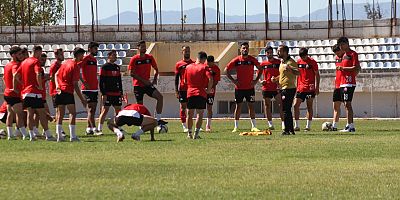 KAHRAMANMARAŞSPOR 3 PUANI İSTİYOR