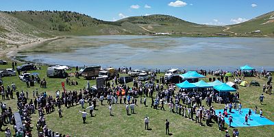KARAGÖL’DE “GENÇLİK VE AİLE” BULUŞMASI DOĞAYLA İÇ İÇE UNUTULMAZ BİR GÜN