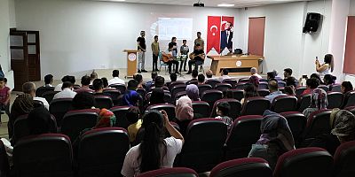 KARAKOÇ VE ZARİFOĞLU İLÇELERDE ANILDI
