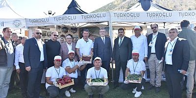 KAYSERİ’DEKİ KAHRAMANMARAŞLILAR FESTİVALİ’NDE TÜRKOĞLU BELEDİYESİ STANDINA ZİYARETÇİ AKINI