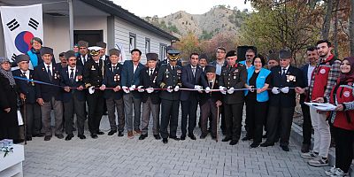 KORE GAZİLERİYLE DEPREMZEDE GAZİLERE EV YAPTI