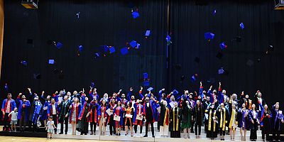 KSÜ’DE 2022-2023 AKADEMİK YILI MEZUNİYET COŞKUSU