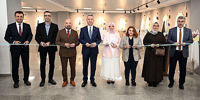 KSÜ’DE “ANNEMİN DUASI” SERGİSİ SANATSEVERLERLE BULUŞTU