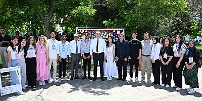 KSÜ’DE BAHAR ŞENLİKLERİ RENKLİ ANLARA SAHNE OLDU