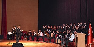 KSÜ’DE “NEŞET ERTAŞ TÜRKÜLERİ” KONSERİ DÜZENLENDİ