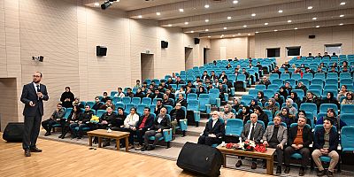 KSÜ’DE “SURİYE İZLENİMLERİ VE SORUMLULUKLARIMIZ” KONULU KONFERANS DÜZENLENDİ