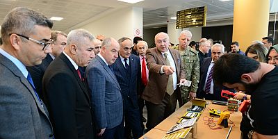Kahramanmaraş Sütçü İmam Üniversitesi (KSÜ) ve Türk Silahlı Kuvvetlerini Güçlendirme Vakfı (TSKGV) işbirliğinde “Türk Silahlı Kuvvetlerini Güçlendirme Vakfı ve Bağlı Kuruluşlar Tanıtım Etkinliği” düze