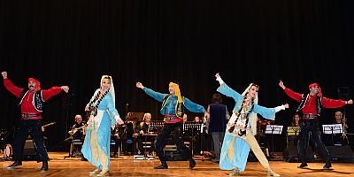KSÜ’DE TÜRK DÜNYASI MÜZİKLERİ RÜZGÂRI ESTİ