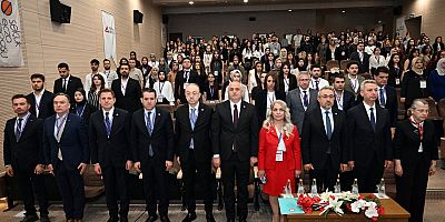 KSÜ, ECZACILIK KONGRESİNE EV SAHİPLİĞİ YAPTI