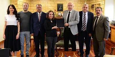 Kahramanmaraş Sütçü İmam Üniversitesi (KSÜ) ile Türkiye İş Bankası arasında “Maaş ve Promosyon Ödeme” protokolü imzalandı.