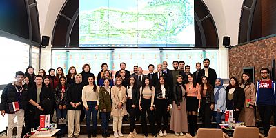 Kahramanmaraş Sütçü İmam Üniversitesi (KSÜ) ve Onikişubat Belediyesi iş birliğinde alanında uzman kişilerin katılımıyla EXPO 2023 Konferansı düzenlendi.