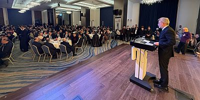 KURTULUŞ BAYRAMI COŞKUSU İSTANBUL’DA DEVAM ETTİ
