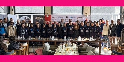 MARAŞGÜCÜSPOR ALTIN KIZLAR TAKIMI, YENİ SEZON İÇİN TANITILDI