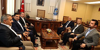 MEMUR-SEN GENEL BAŞKANI YALÇIN’DAN ÜNİVERSİTEMİZ REKTÖRÜ PROF. DR. BAKAN’A ZİYARET