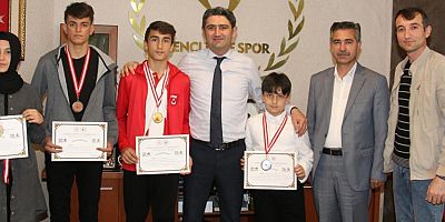 MÜDÜR BOZ, ŞAMPİYONLARI MAKANINDA KABUL ETTİ