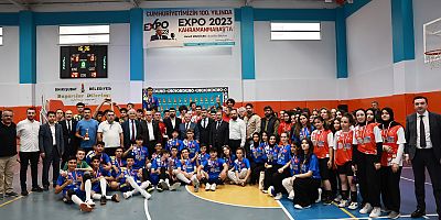 Onikişubat Belediyesi’nin Cumhuriyetin 100’üncü yıl dönümü dolayısıyla düzenlendiği Liselerarası 100. Yıl EXPO 2023 Voleybol Turnuvası