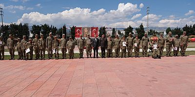 ONİKİŞUBAT BELEDİYESİ’NDEN ANLAMLI ASKER UĞURLAMASI