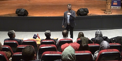 ONİKİŞUBAT BELEDİYESİNDEN EBEVEYNLERE DESTEK: EBEVEYN AKADEMİSİ BAŞLADI 