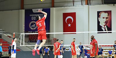ONİKİŞUBAT BELEDİYESPOR EVİNDE GALİP: 3-2