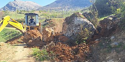 ONİKİŞUBAT’IN KIRSAL MAHALLELERİNDE ULAŞIM KONFORU ARTIYOR