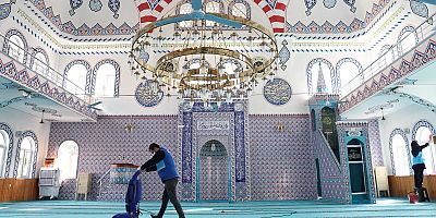 ONİKİŞUBAT’TA CAMİLER GÜL KOKULU, RAMAZAN’LAR HUZURLU