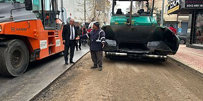 PAZARCIK BELEDİYE BAŞKANI HAYDAR İKİZER, İLÇEDE YAPILAN HİZMETLERLE HALKIN TAKDİRİNİ KAZANIYOR
