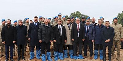 PAZARCIK İLÇESİNDE “ADALET KÖK SALDI, TÜRKİYE NEFES ALDI”