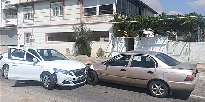 PAZARCIK’TA TRAFİK KAZASI: 1 YARALI

Kahramanmaraş’ın Pazarcık İlçesinde iki otomobilin çarpışması sonucu meydana gelen trafik kazasında 1 kişi yaralandı.