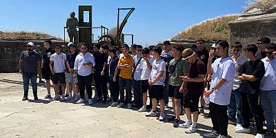 “PUSULA MARAŞ” BU KEZ GENÇLERİ ÇANAKKALE’YE TAŞIDI
