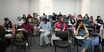 PUSULA MARAŞ İLE GENÇLERİN AKADEMİK GELİŞİMİNE DESTEK