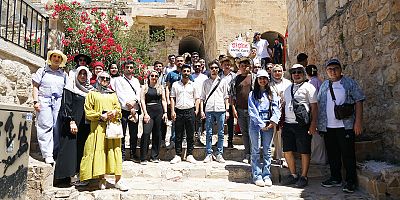PUSULA MARDİN’İ GÖSTERDİ, GENÇLER TARİHE DOKUNDU